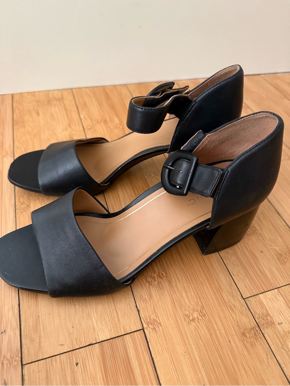 Vionic Black Block Heel Ankle-Strap Sandals